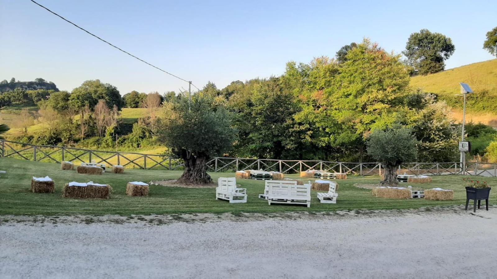 Agriturismo Antica Corte Montatteglia Exterior photo