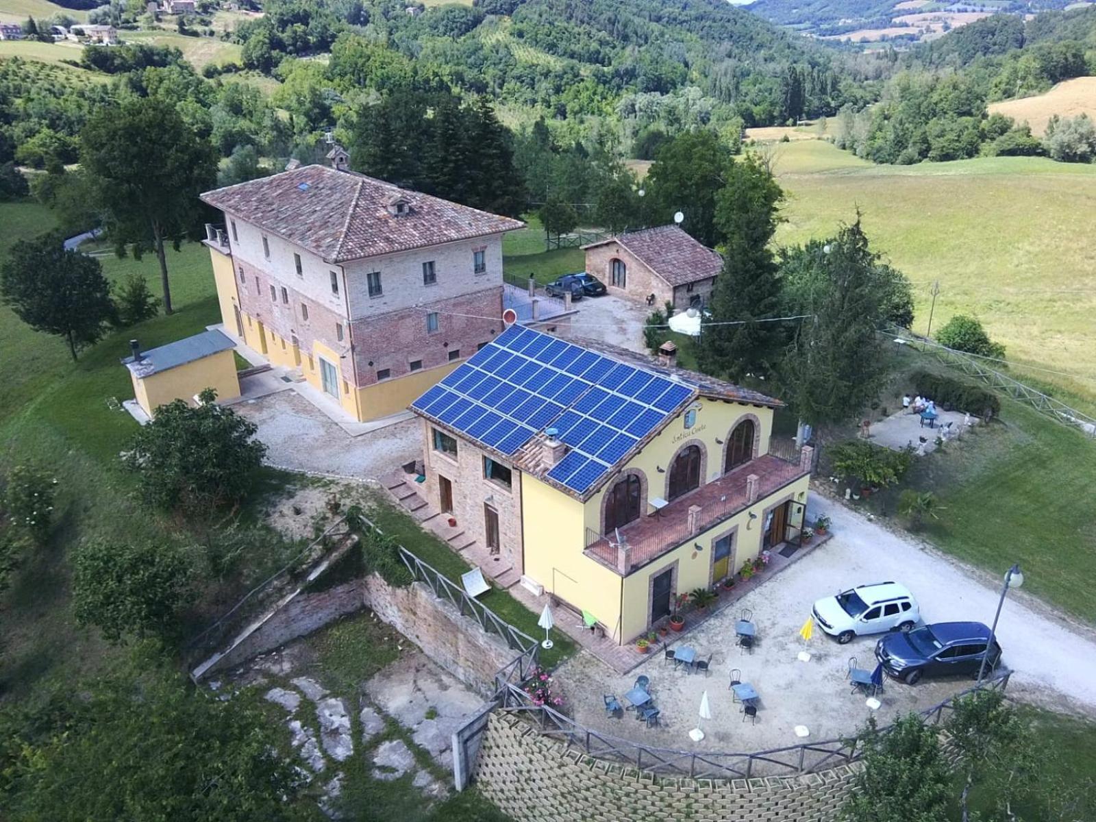 Agriturismo Antica Corte Montatteglia Exterior photo